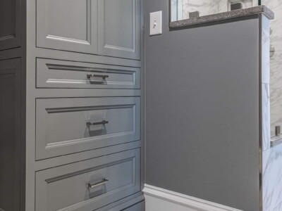Bath Gallery 28 Braemar Cabinetry - Kitchen & Bath