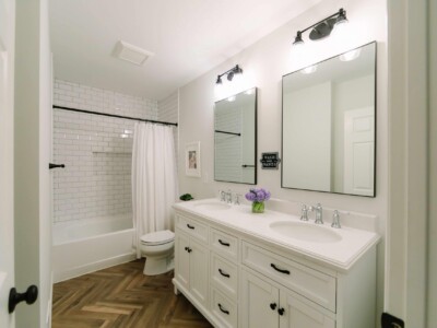 Bath Gallery 17 Braemar Cabinetry - Kitchen & Bath