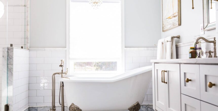 White Bathroom Designs